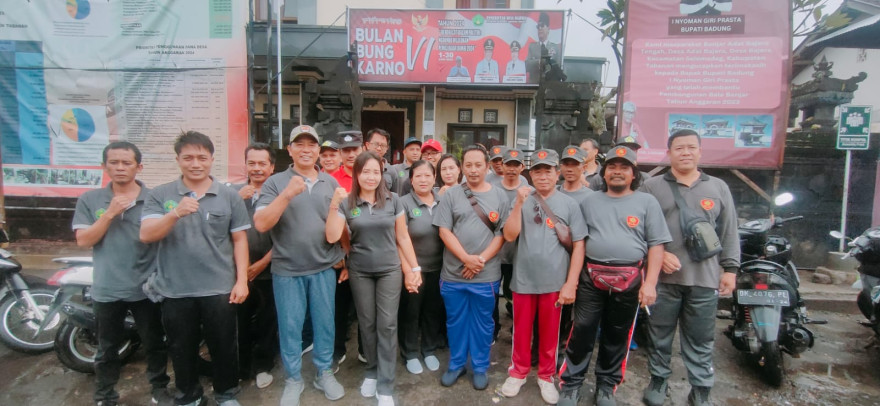 Gotong royong menyambut BULAN BUNG KARNO VI TAHUN 2024